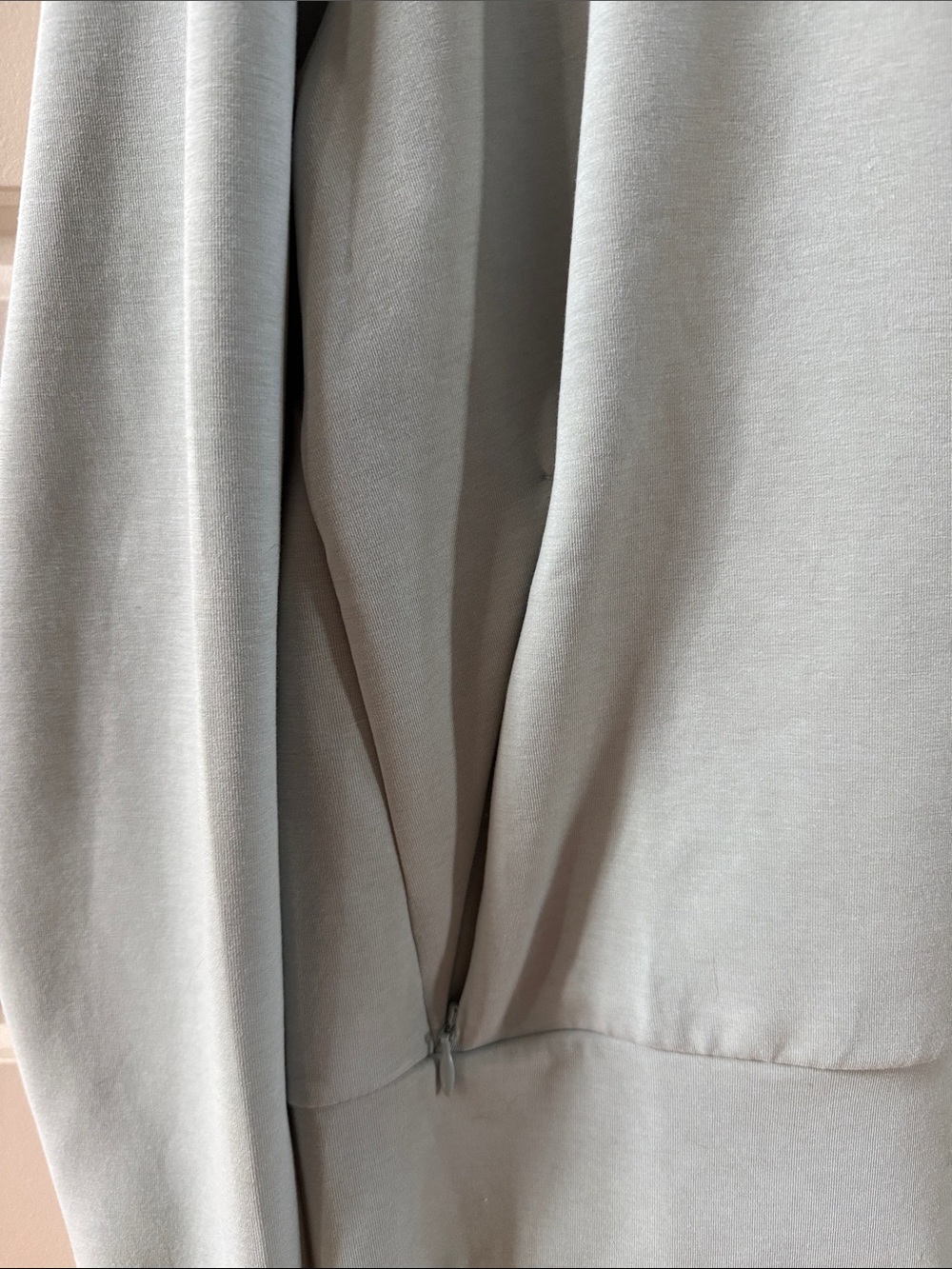 Set of 2 adidas Design-4-Training crewneck Sweatshirts - Picture 10 of 16